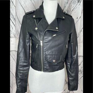 Shinestar faux leather moto style jacket cropped S